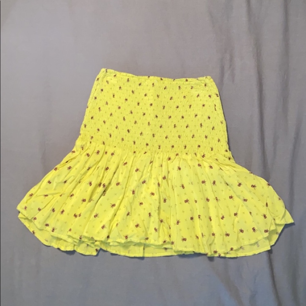 Size Small Urban Outfitters Yellow Rose Skirt